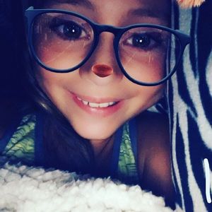 Meet your Posher, Marisa